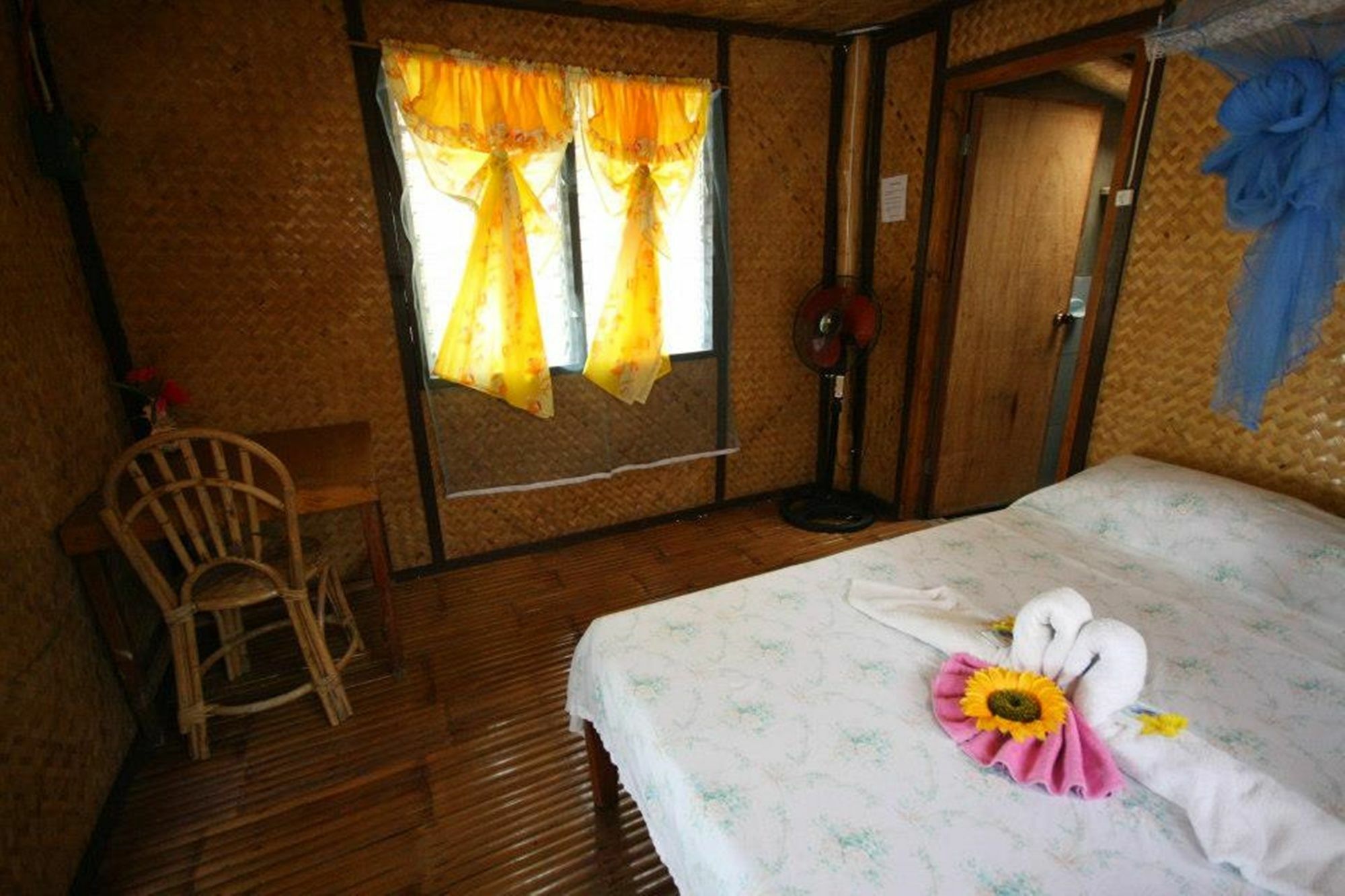 Lugadia Beach Cottages 엘니도 외부 사진